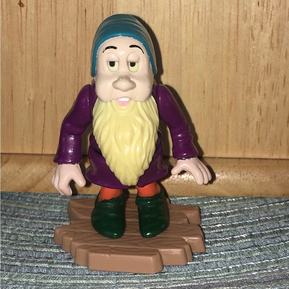 Vintage McDonalds Sleepy Dwarf Figurine - Picture 2 of 7